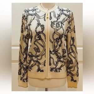 St. John ladies zip up jacket size medium price is firm